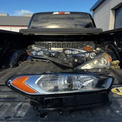 Ford Fusion Headlight (2013-2016)