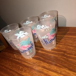 NEW Plastic Flamingo Cups