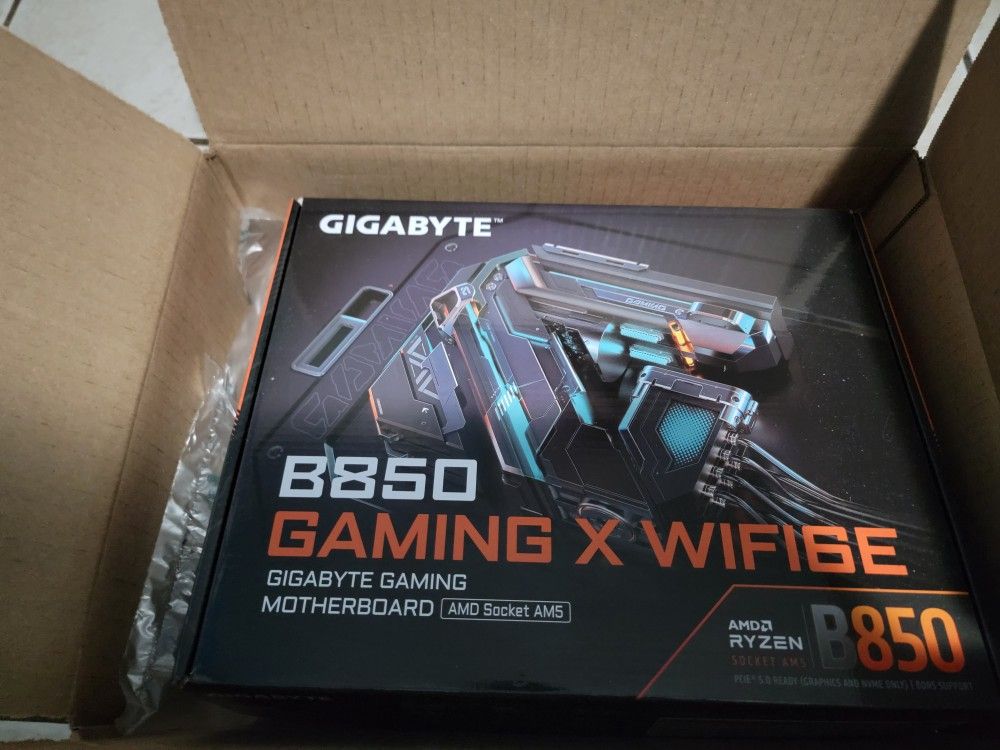 GIGABYTE B850 GAMING X Motherboard