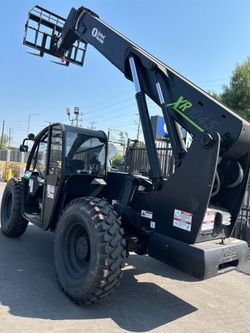 Xtreme Forklift Variable Reach 10,000lbs