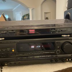 3 Piece Stereo Component Set With Surround Sound Speakers