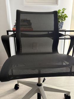 Herman Miller Setu Office Chair