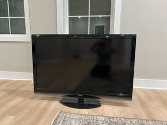 Sharp TV 52 inches - for parts or repair