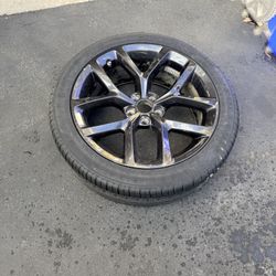Charger/Challenger 20 wheel & new tire with TPMS, perfect for spare 