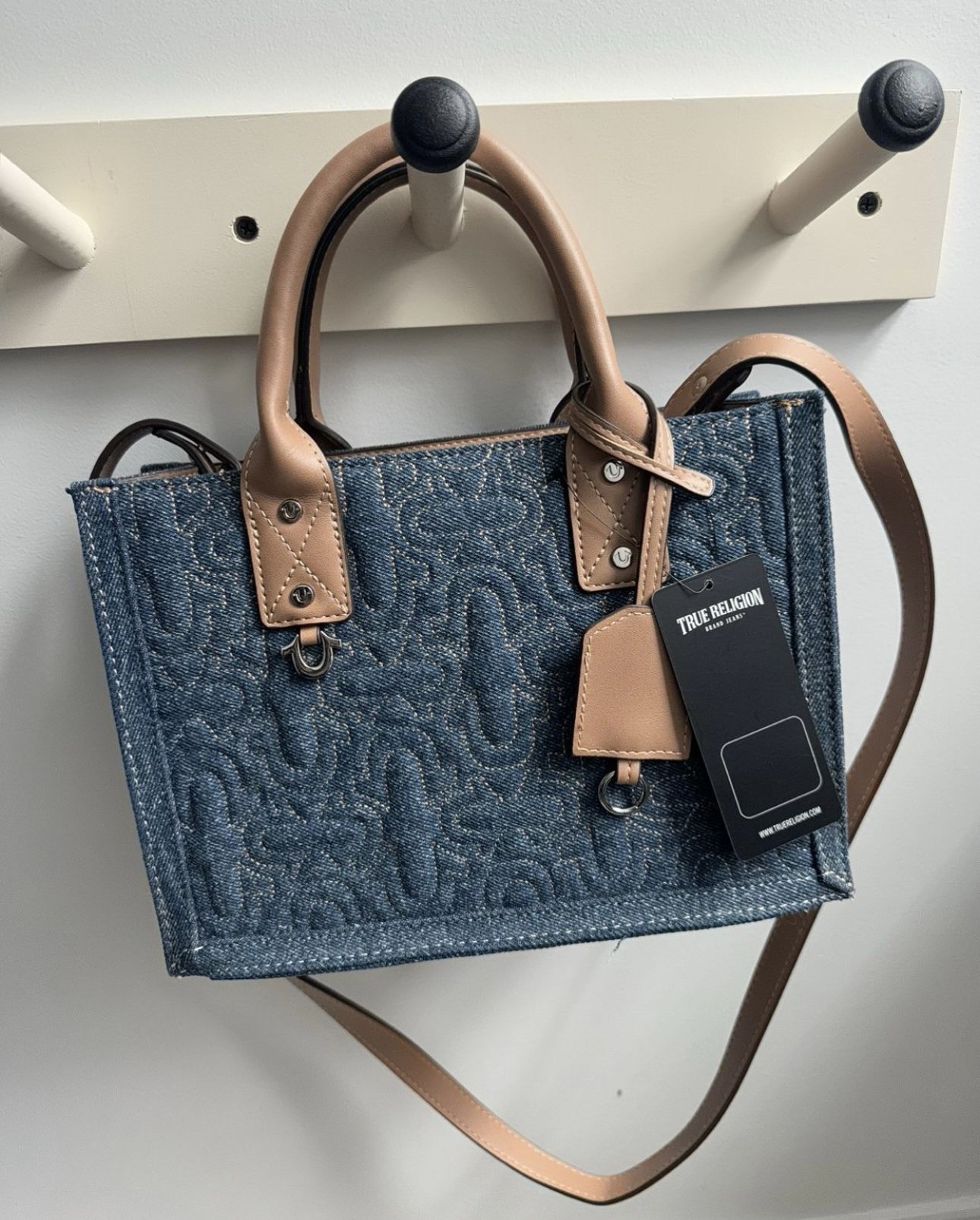 True Religion Dk Blue Denim NWT Crossbody/Tote Quilted Horseshoe Magnetic Snap