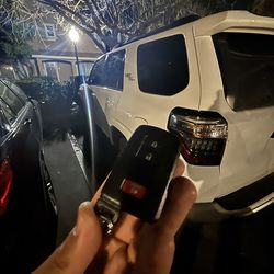 Llaves de autos / car keys and remotes