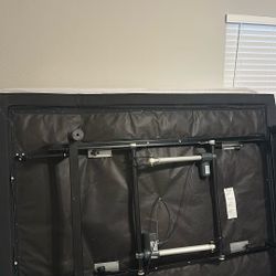 Adjusting/ Adjustable Frame With Remote (queen)