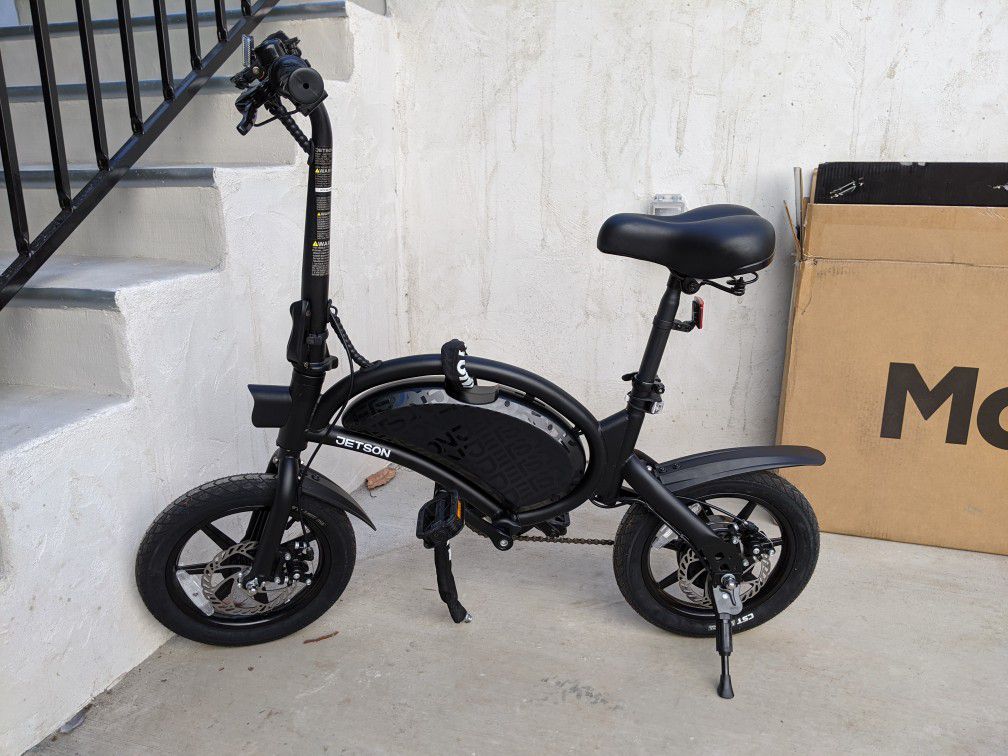 Jetson Bolt ⚡ Pro Electric Folding Bike