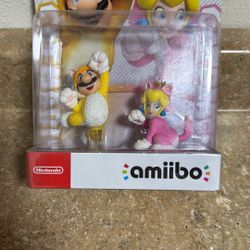 Unopened Amiibo - Cat Mario And Cat Peach