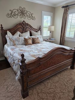 Drexel  Heritage complete King Size Bedroom Suite