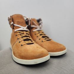 Timberland Chukka Mids Size 12 