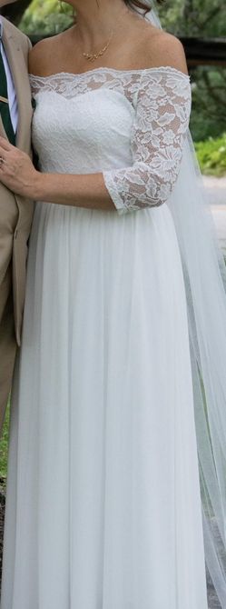 Simple Lace Wedding Dress