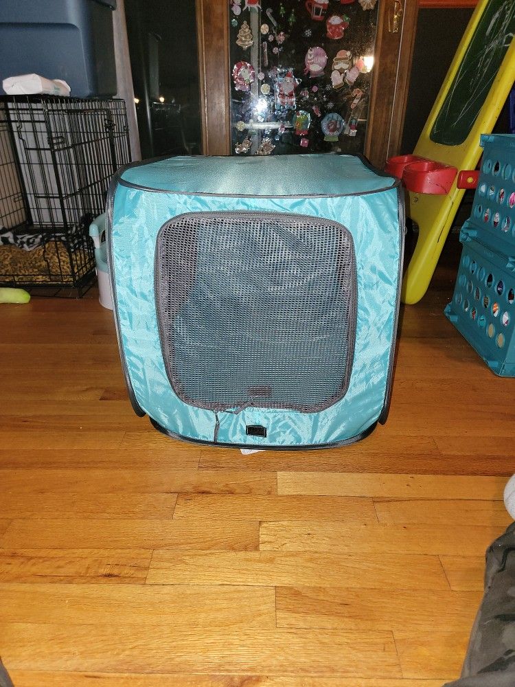 Portable Dog Crate