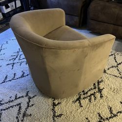 Swivel Chair 