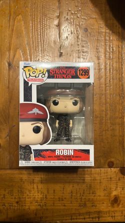 Funko Pop! Stranger Things - Robin in Hunter Outfit #1299 (Vaulted)