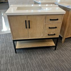36” Bathroom Vanity In Wood Color 