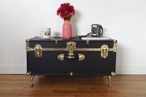 Retro Vintage Steamer Trunk Coffee Table / Media Console