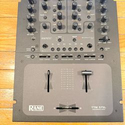  Rane TTM57 Mixer