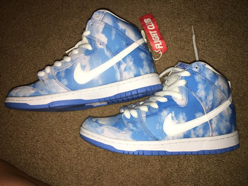 Nike SB dunk shoes clouds limited edition size 6.5 new never used for Sale in Katy, TX - OfferUp