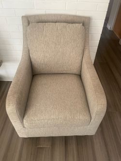 Nice Modern Accent Chair