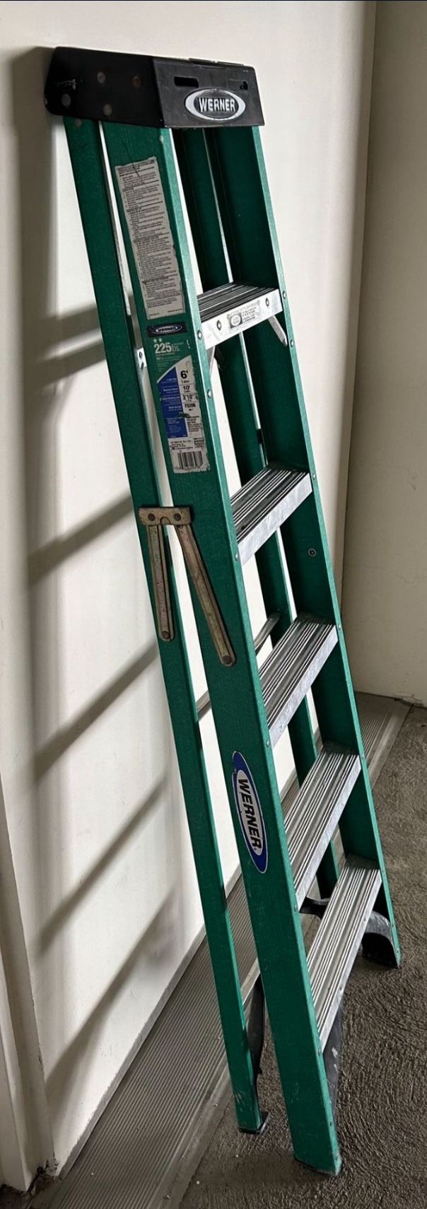 6ft Ladder, Werner