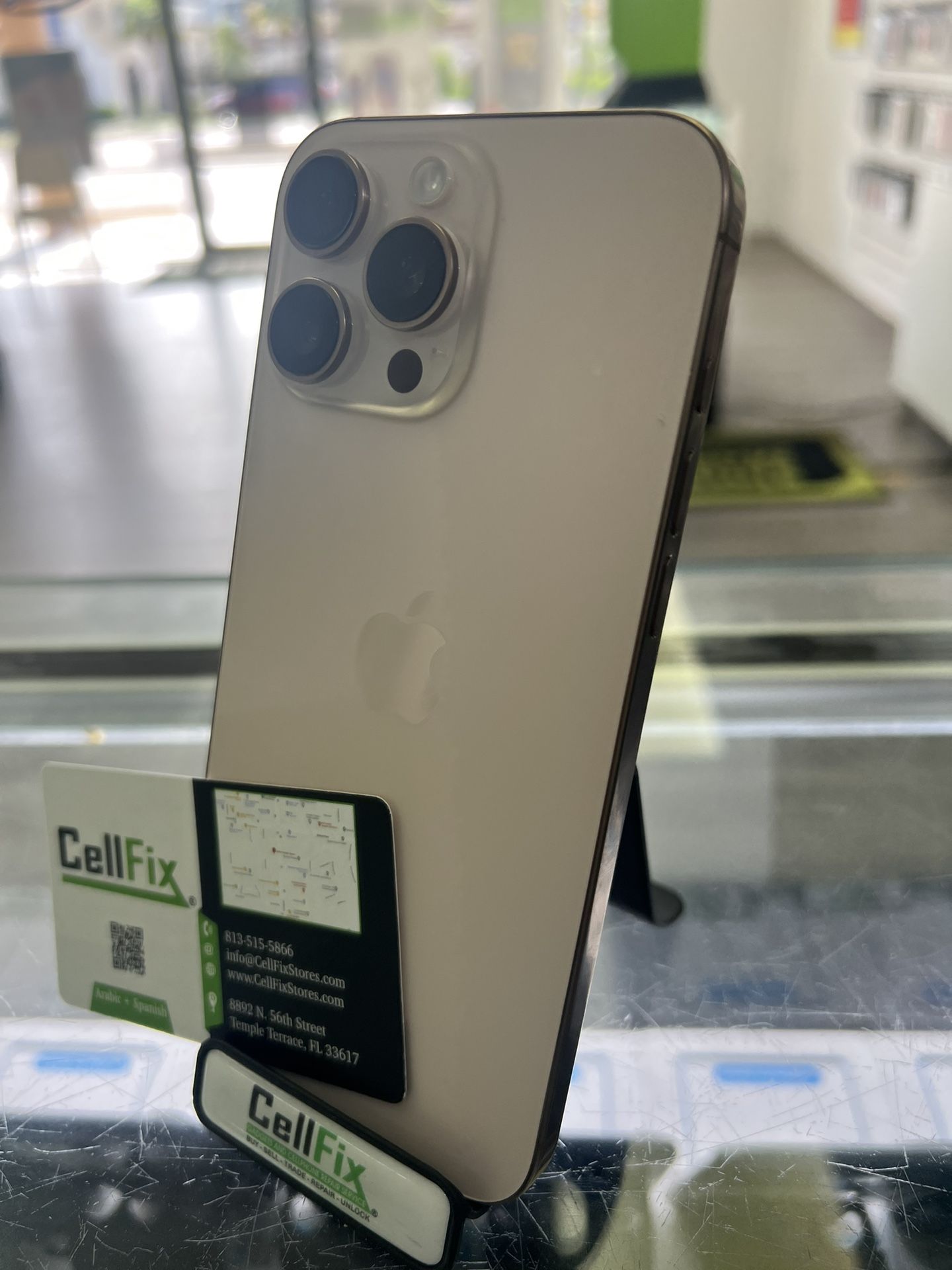 iPhone 16 Pro Max 256gb AT&T/Cricket (gold)