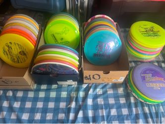 Disc golf discs -all must go. Quality for cheap