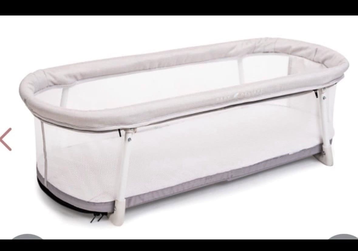 Baby Delight Snuggle Nest Bassinet, Portable Baby Bed, For Infants 0 – 5 Months, Driftwood Grey Open box item Slight damage to carry bag INVENTORY N