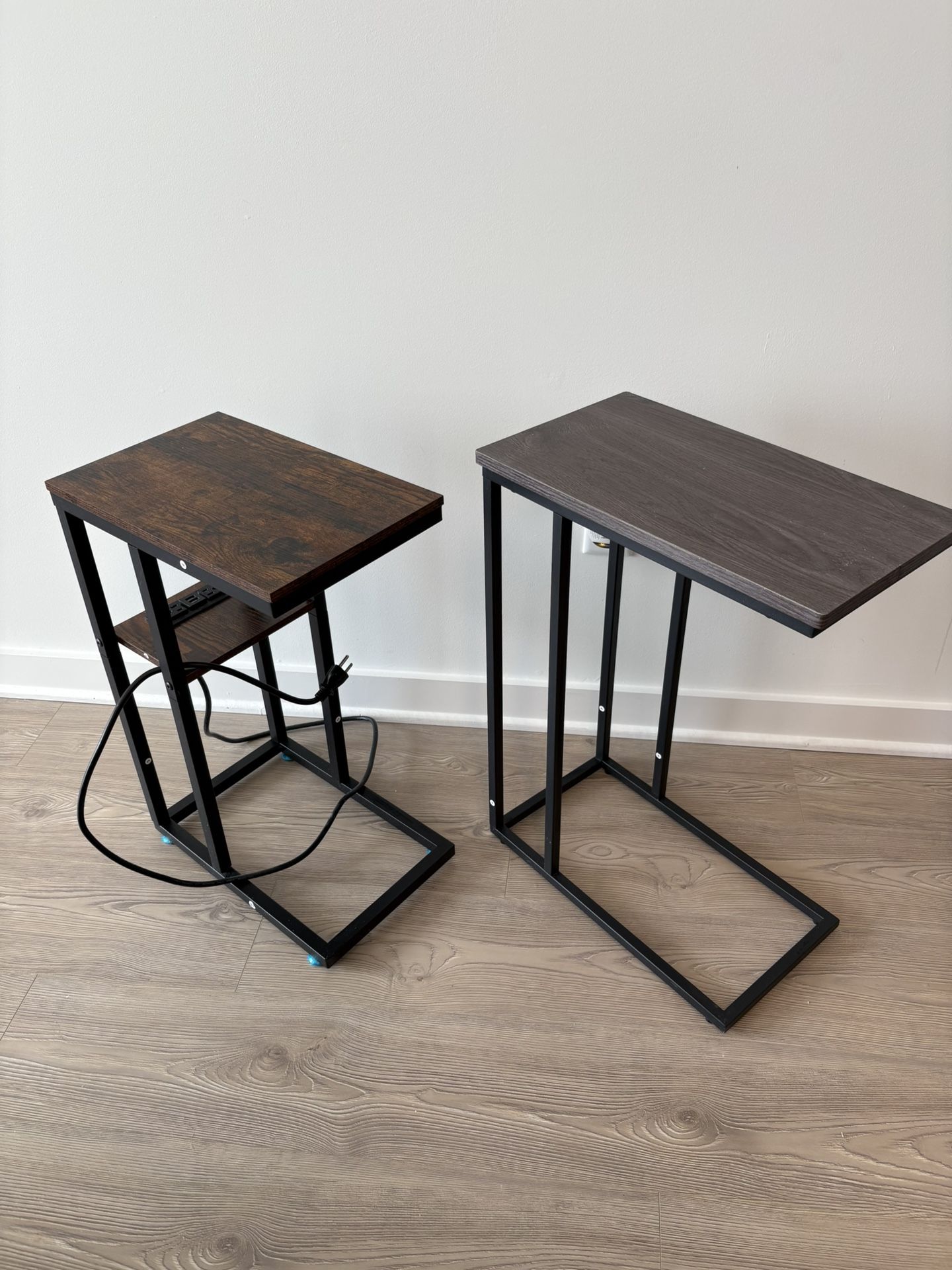 Shaped Side Table with Charging Station, Foldable Coffee End Table, Nightstands