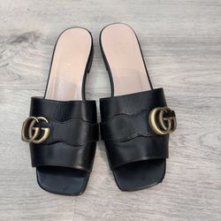 Gucci Black Leather Slide Mules with Gold Double G