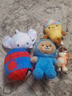 Lot of 5 Stuffed Plush Toys