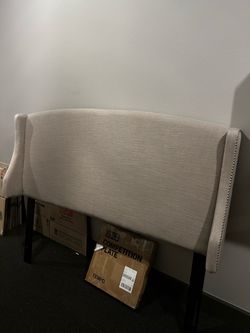 Queen size bed