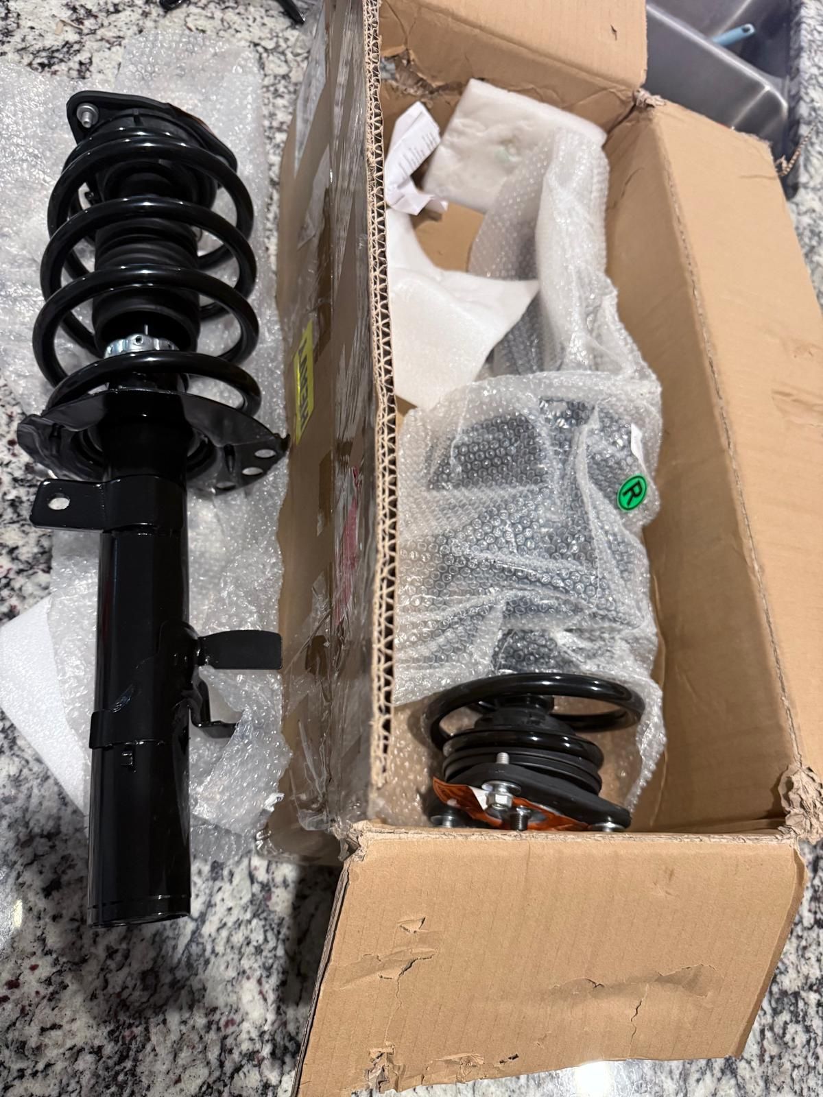 Front Complete Strut Spring Assembly Shock Absorbers