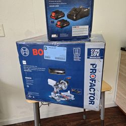 Bosch sliding miter saw 7-1 in new
