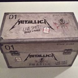 Metallica Live Bing & Purge VHS\CASS Box Set
