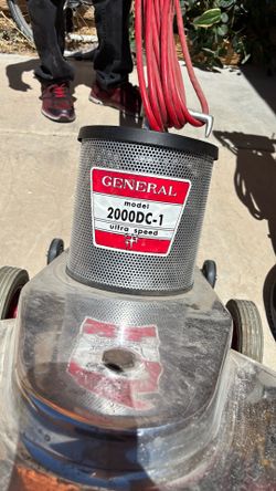 General floor buffer