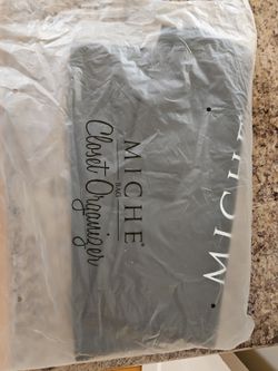Miche Bag Classic/Petite Shell Closet Organizer New Open Package
