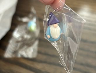 96 Pcs Mini Resin Gnomes Miniature
