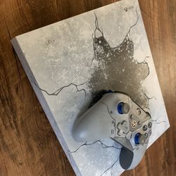 Random Xbox one accessories