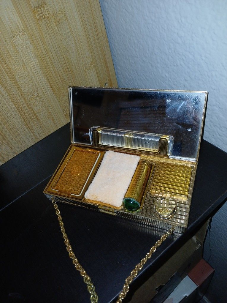 Antique Or Vintage Evans Elegance Gold Tone Engine Turned Double Sided Clutch Compact