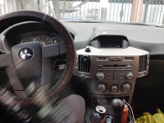 2004 Mitsubishi Endeavor