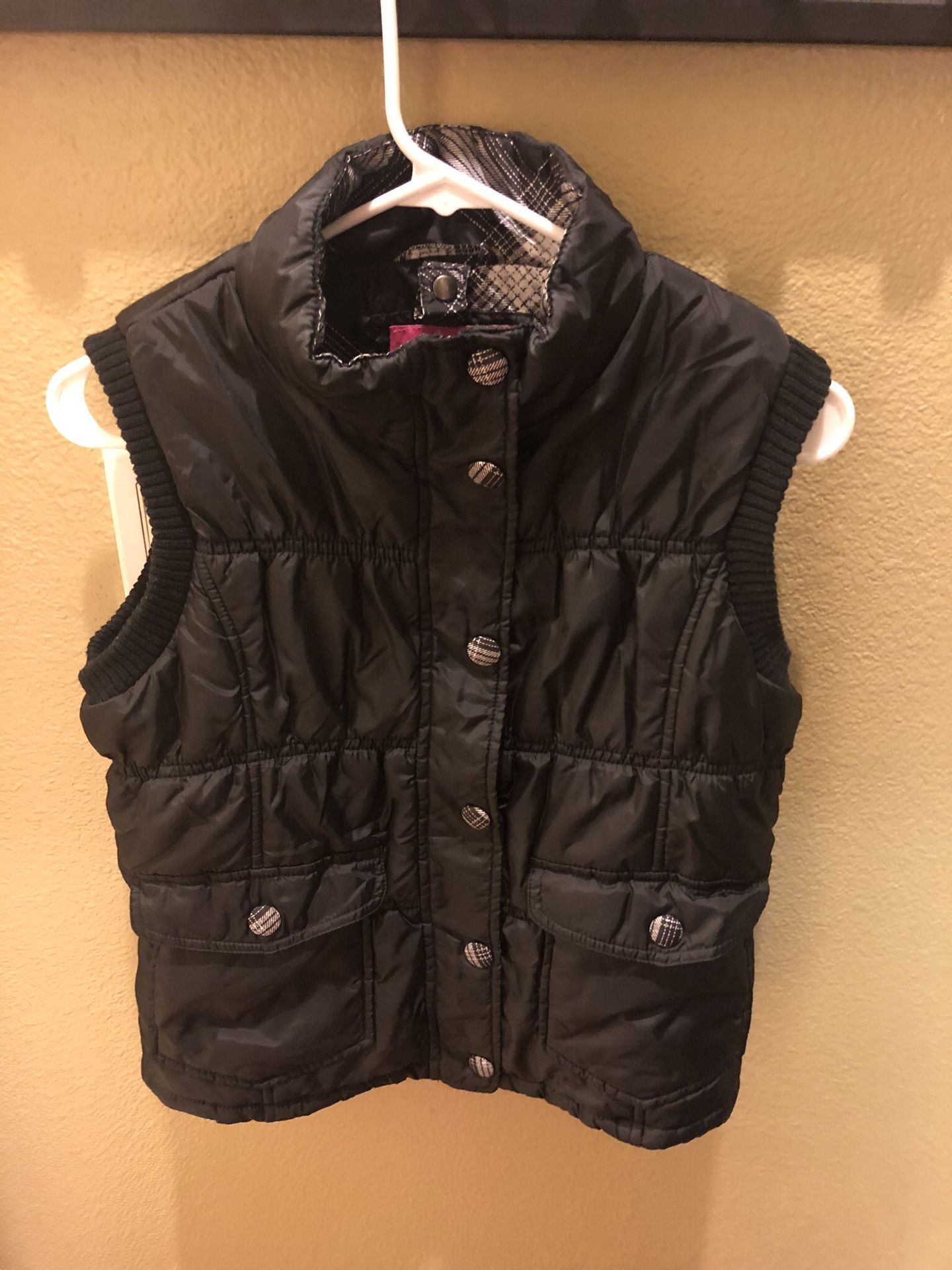 New winter weatherproof vest for youth girl