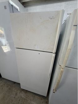 Top and bottom refrigerator