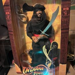 Indiana Jones Figure 1/18 