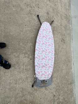 Beautiful ironing board $24