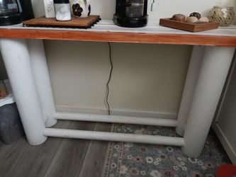 Shabby shiek end table
