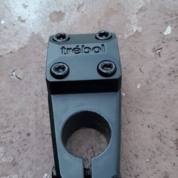 Trebol Top Load Aluminum Stem (50mm) Flat Black Good Condition Asking $25 Firm on Price 