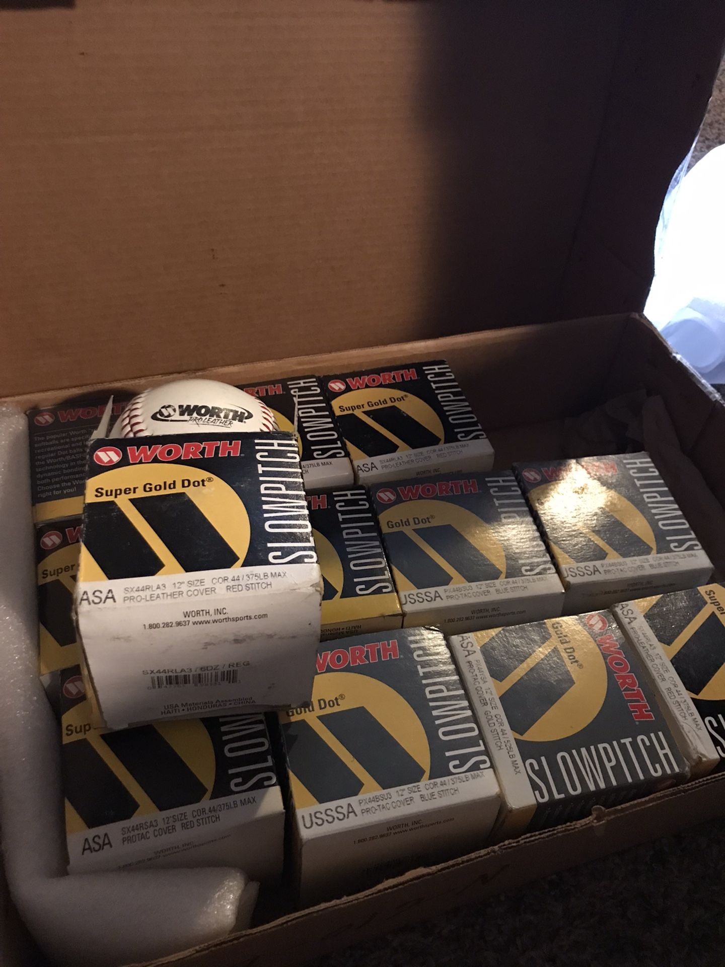 Worth Slowpitch Softballs (12)