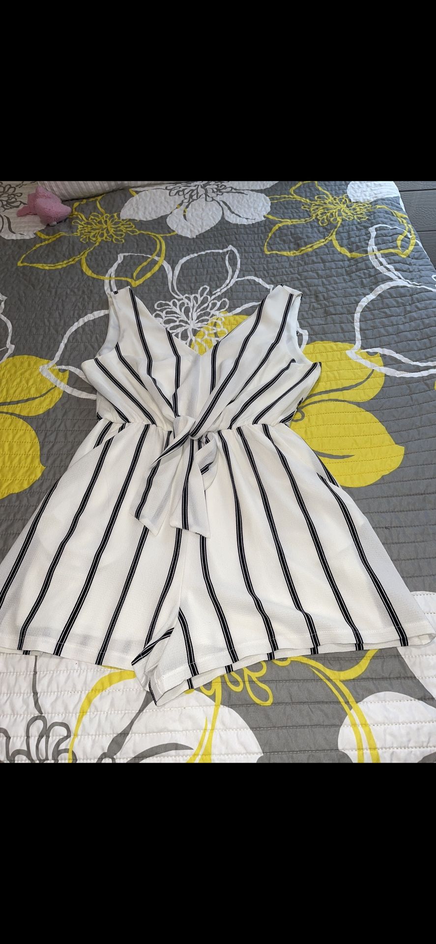 Lili Rose Romper Size Medium , Perfect Conditions Used Once