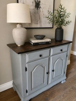 Buffet cabinet